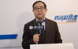 意大利教育中心主任邢建军应邀到大奶做爱
交流访问